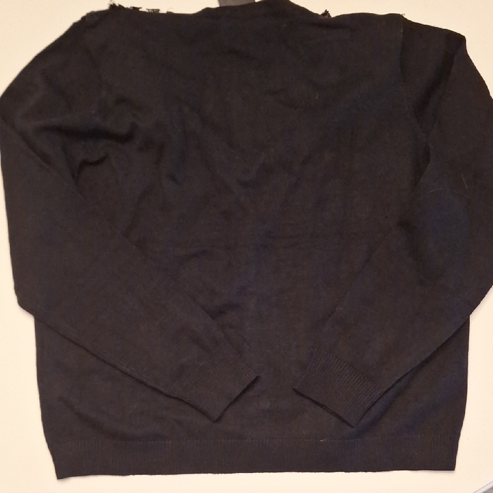 Elegant Black Sequin Sweater - Picture 3 of 3